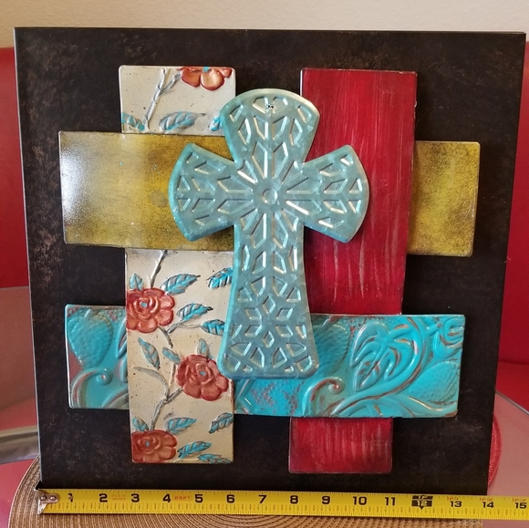 TEXTURED 3D METAL CROSS WALL ART DECOR - Picture 4 of 11
